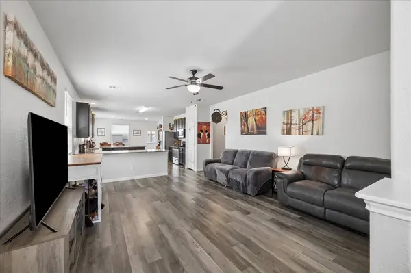23659 Rainbow Eucalyptus DR, Spring, TX 77373