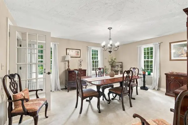7 Stony Brook Rd, Kingston, MA 02364