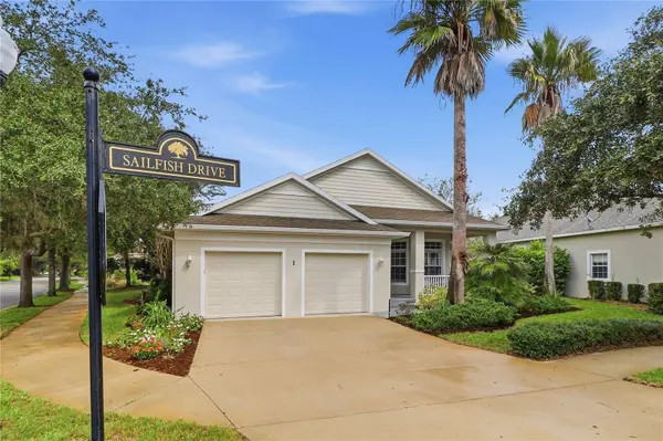 1 SAILFISH DR, Palm Coast, FL 32137