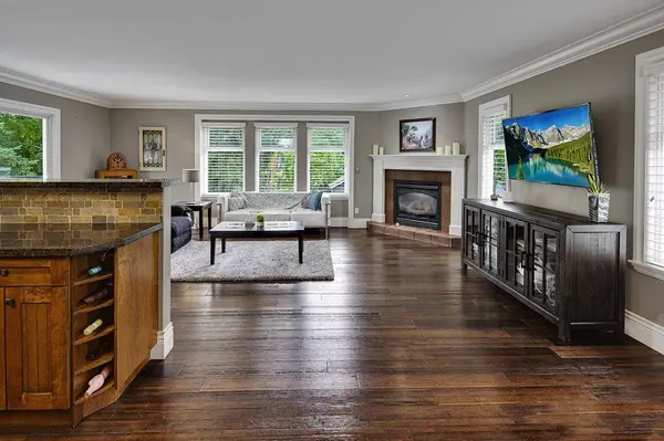 3953 206a ST, Langley, BC V3A 7A8