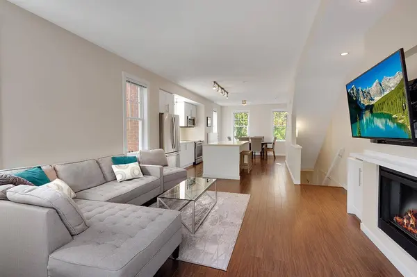 2495 Davies AVE #43, Port Coquitlam, BC V3C 0B2