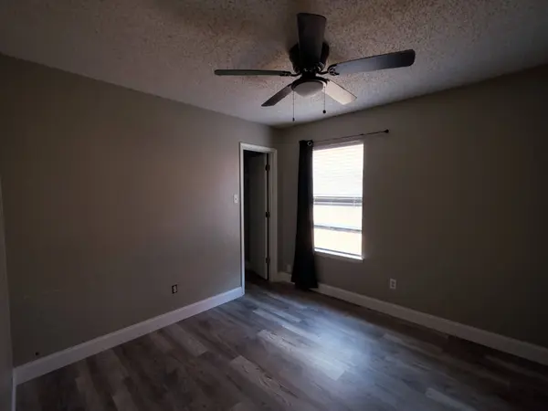 6936 Cedar Knoll DR, Dallas, TX 75236