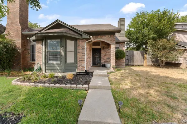 831 Valleybrooke DR