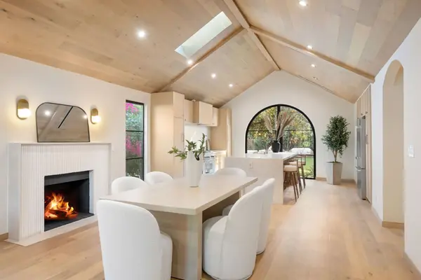 bright-modern-kitchen-and-dining-room-interior-2026-03-18-10-54-19-utc