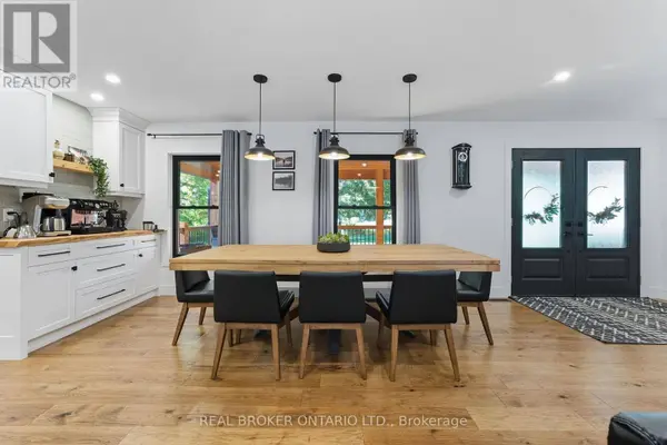 115 LAKESHORE ROAD, Norfolk, ON N0J1T0