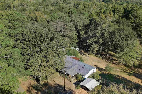 292 County Road 4560, Winnsboro, TX 75494