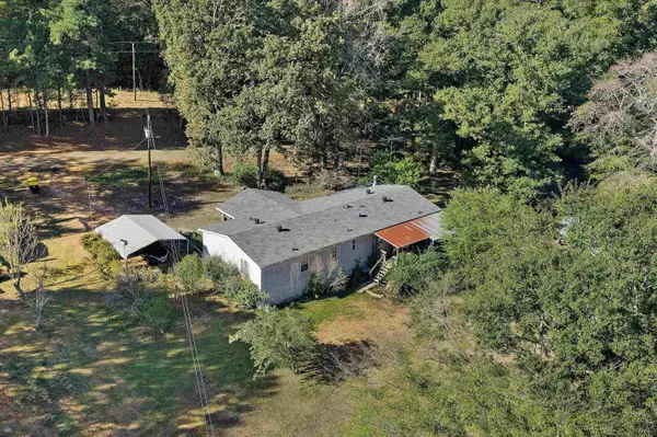 292 County Road 4560, Winnsboro, TX 75494
