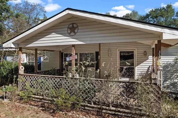 292 County Road 4560, Winnsboro, TX 75494