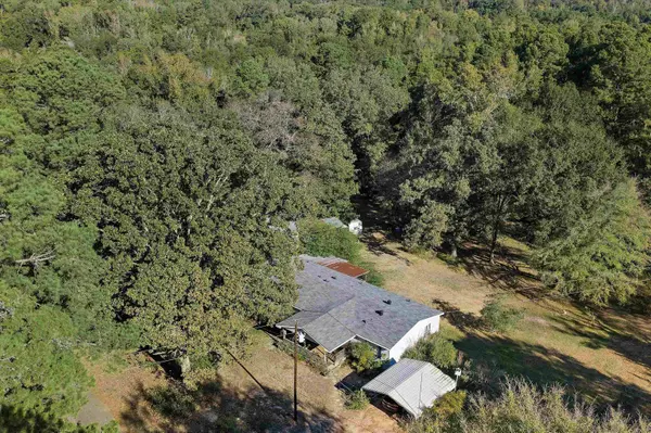 292 County Road 4560, Winnsboro, TX 75494