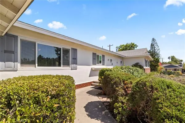 2306 La Sierra WAY, Claremont, CA 91711