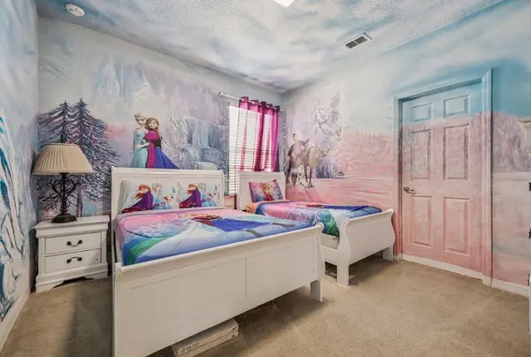 A Guide to Buying a Disney-Themed Vacation Property as an Investment,Michelle Baydemir
