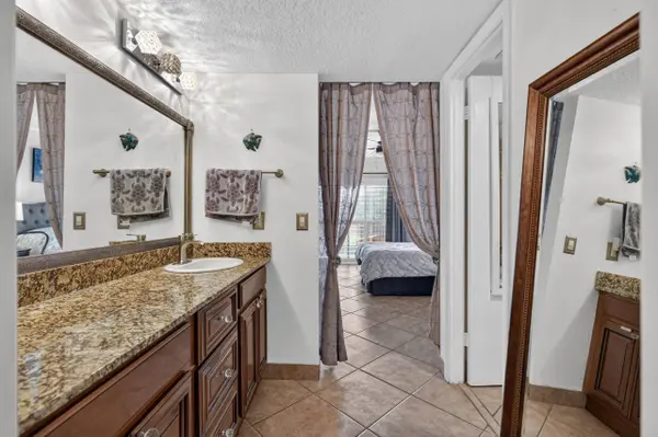 1036 US Highway 1 #121, North Palm Beach, FL 33408