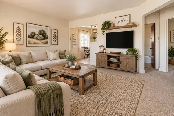 686 Dean ST, Hayward, CA 94541