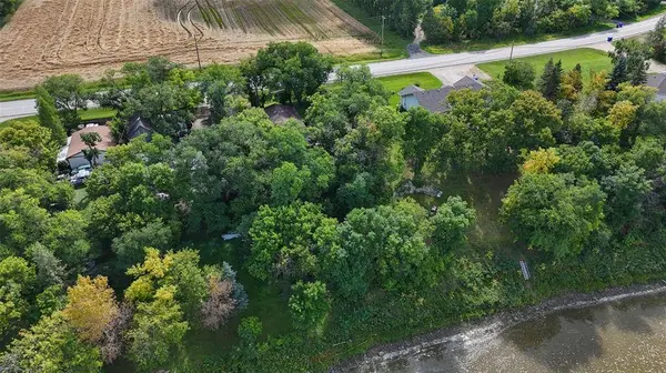 7542 Henderson HWY, Lockport, MB R1B 1A1
