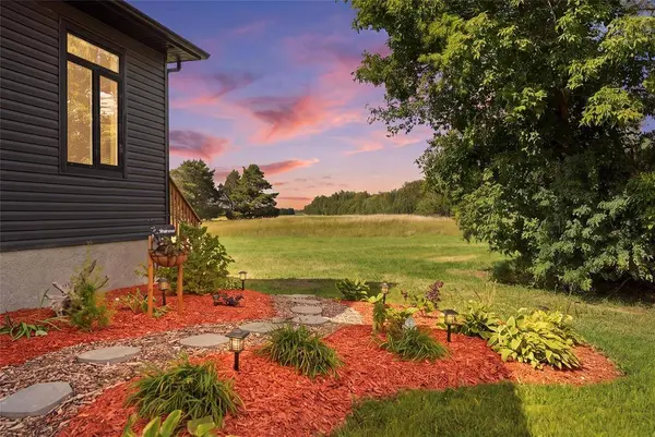 454 Landerville RD, Lac Du Bonnet Rm, MB R0E 1A0
