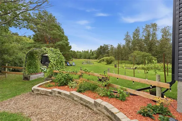 454 Landerville RD, Lac Du Bonnet Rm, MB R0E 1A0