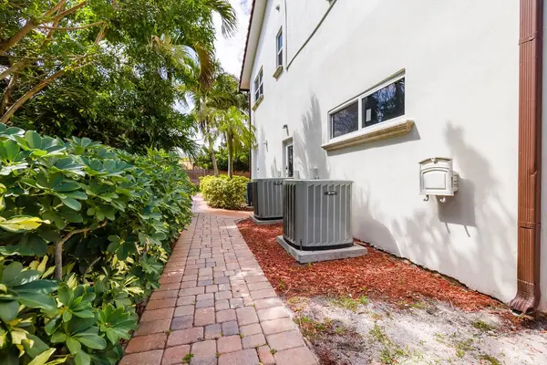 4108 S Ocean BLVD, Highland Beach, FL 33487
