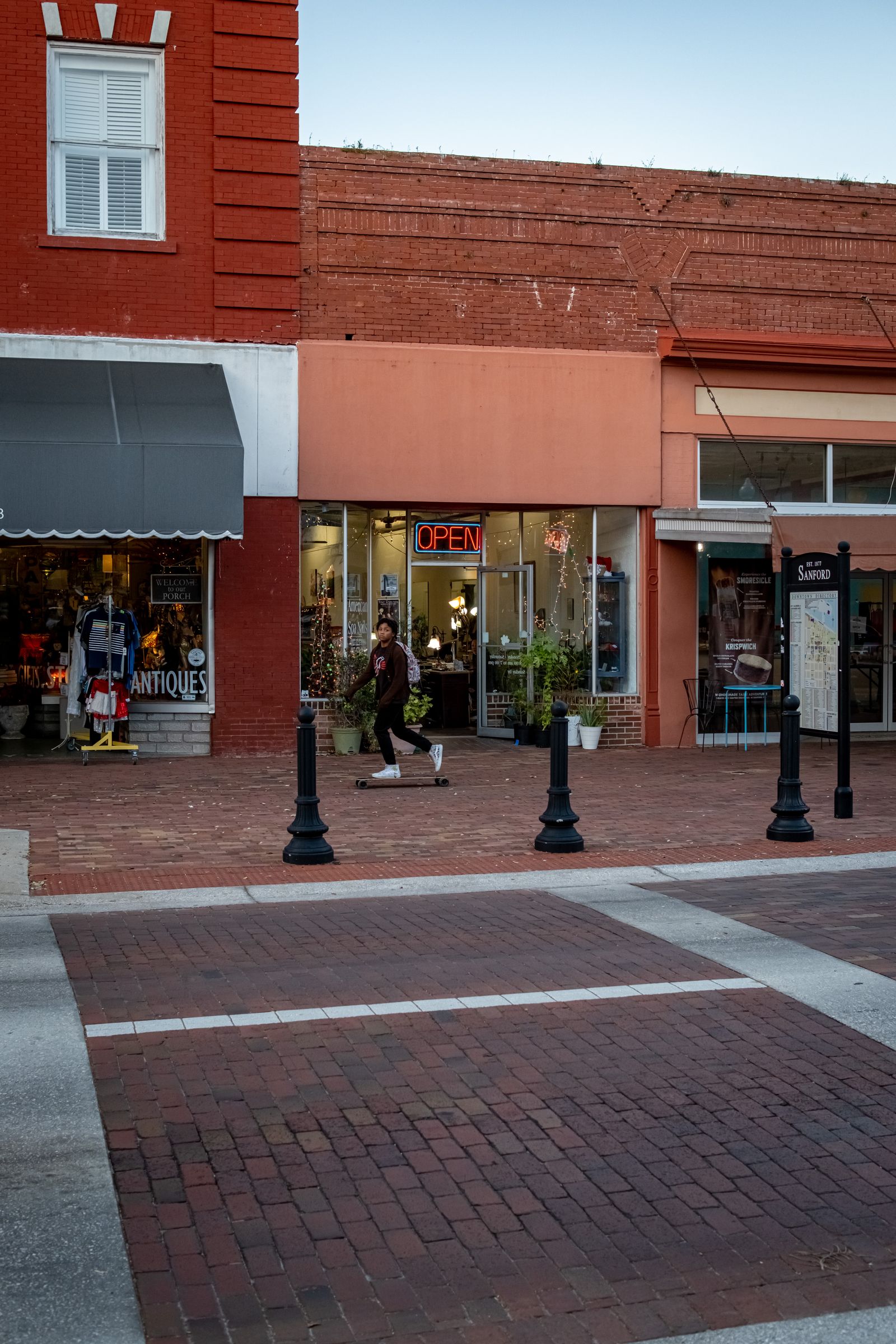 Sanford, Florida — Shopping