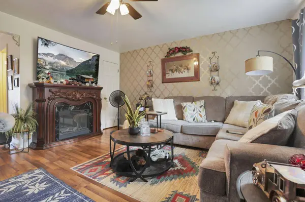 583 Simbury Street, Columbus, OH 43228