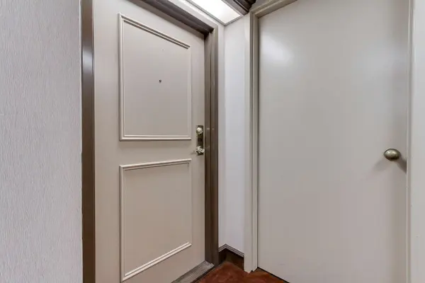 270 Davis Drive #309, Newmarket Ontario,