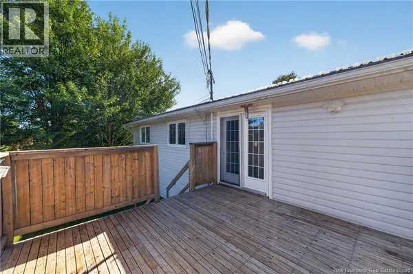 22 Pembroke Crescent, Riverview, NB E1B3Z8