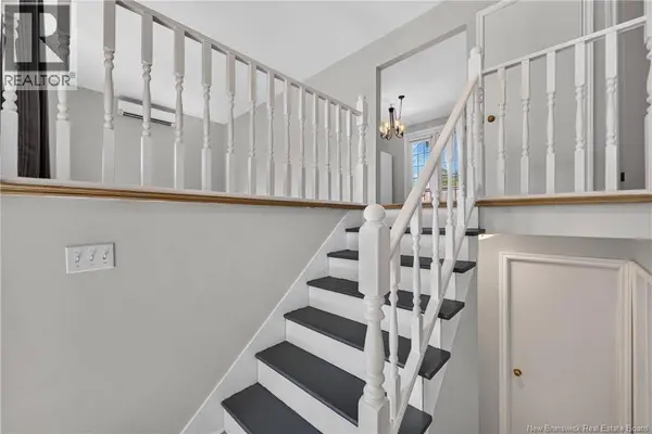 22 Pembroke Crescent, Riverview, NB E1B3Z8