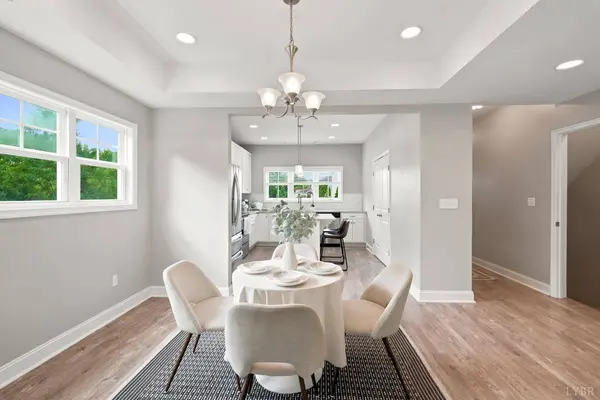 1232 Commonwealth Circle, Forest, VA 24551