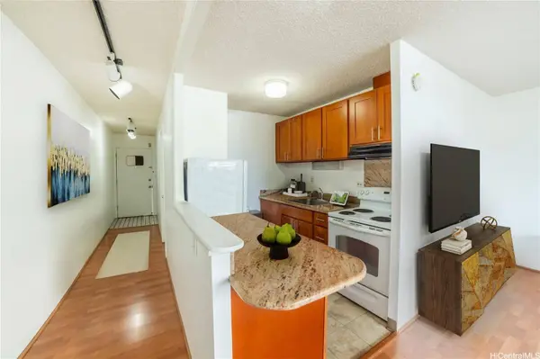 1941 Church LN #206, Honolulu, HI 96826