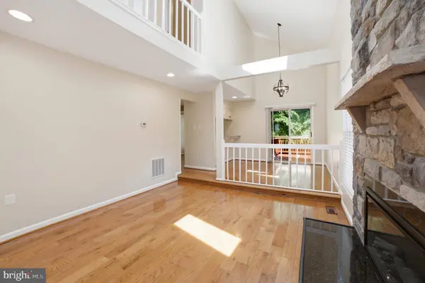 15232 LARKSPUR LN, Dumfries, VA 22025