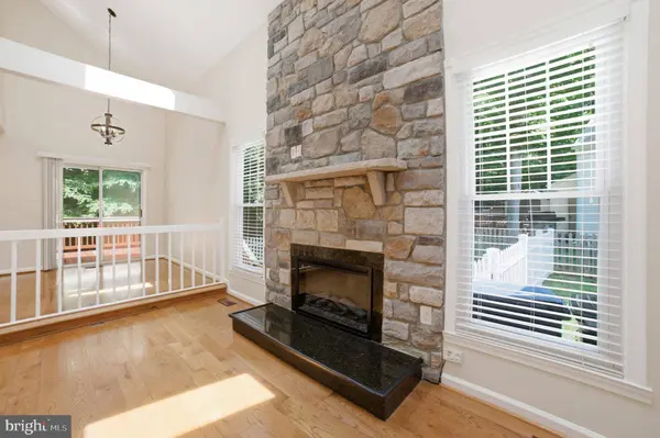 15232 LARKSPUR LN, Dumfries, VA 22025