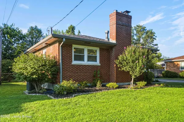 8811 Waltlee Rd, Louisville, KY 40291