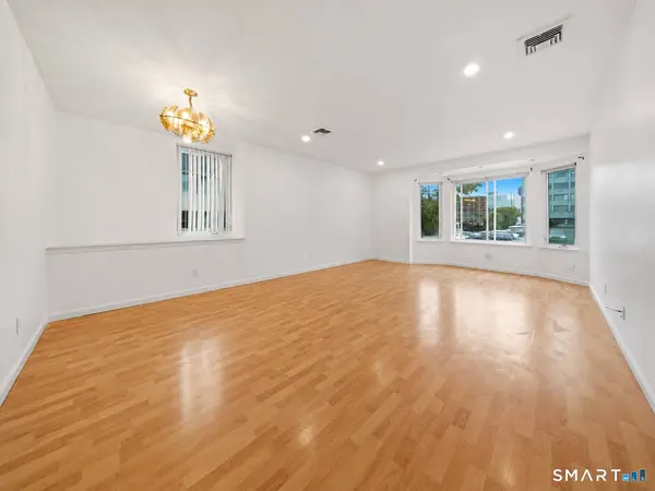 1611 Washington Boulevard #35, Stamford, CT 06902