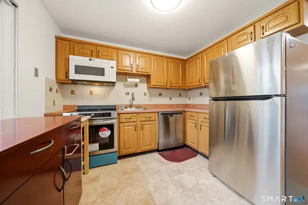 1611 Washington Boulevard #35, Stamford, CT 06902