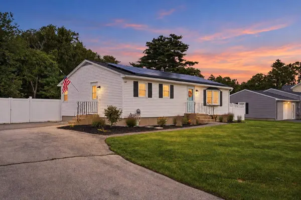 14 Bloomingdale DR, Nashua, NH 03064