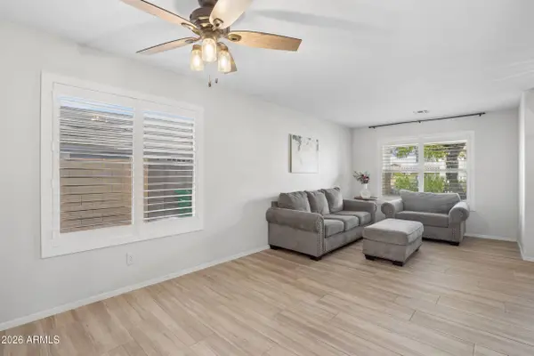 11523 E PRONGHORN Avenue, Mesa, AZ 85212