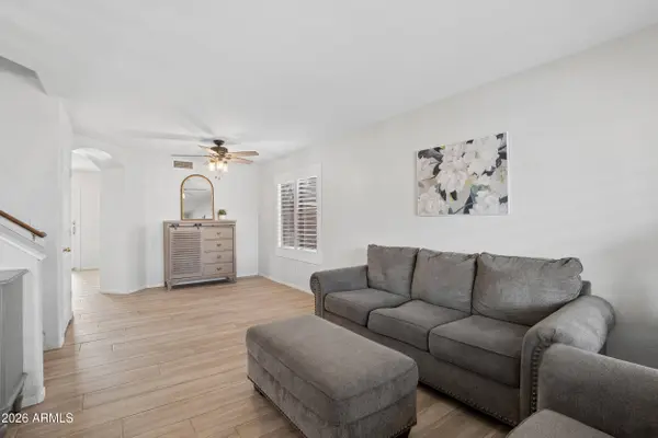 11523 E PRONGHORN Avenue, Mesa, AZ 85212