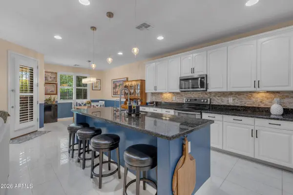 4479 W GOLDMINE MOUNTAIN Drive, San Tan Valley, AZ 85144