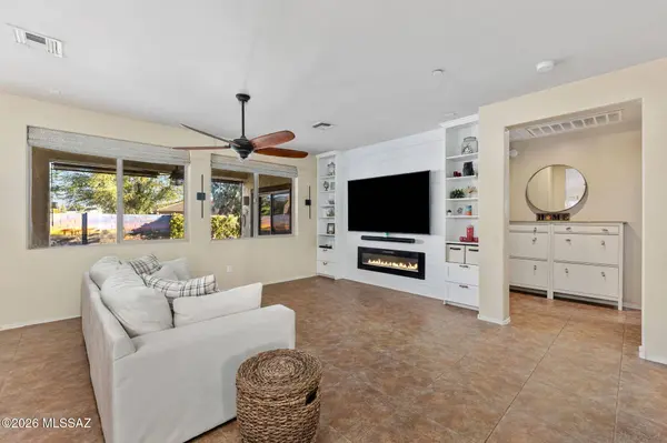 11673 W Barley Dr, Marana, AZ 85653