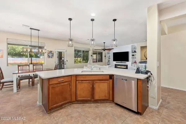 11673 W Barley Dr, Marana, AZ 85653