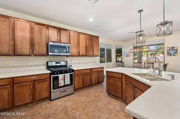 11673 W Barley Dr, Marana, AZ 85653