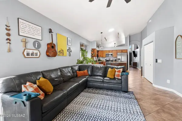 6441 W Wenden Way, Tucson, AZ 85743