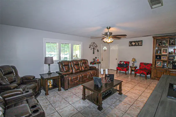 372 Perch RD, Rockwall, TX 75032