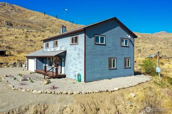 1073 Old Hwy 97, Brewster, WA 98812