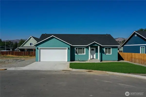 707 Petra CT