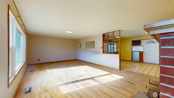 456 Okoma DR, Omak, WA 98841
