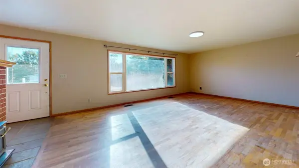 456 Okoma DR, Omak, WA 98841