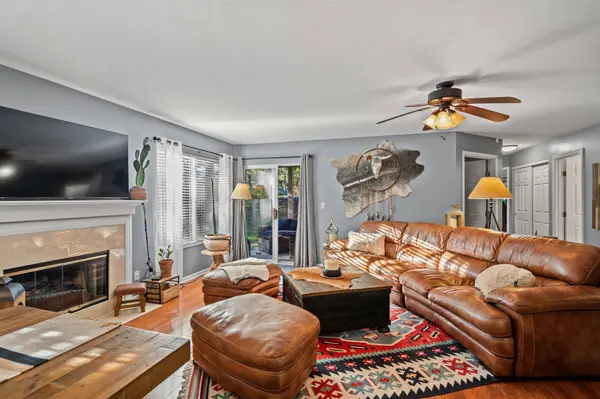 202 Sonoma Court #104, Cold Spring, KY 41076