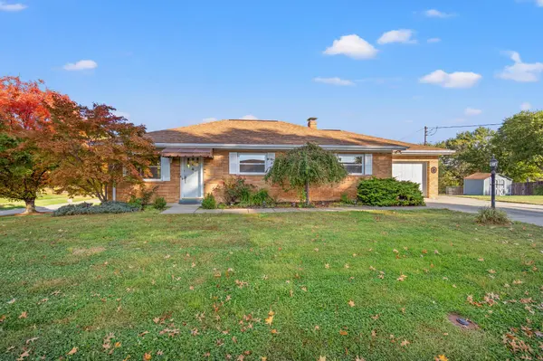 4 Langview Drive
