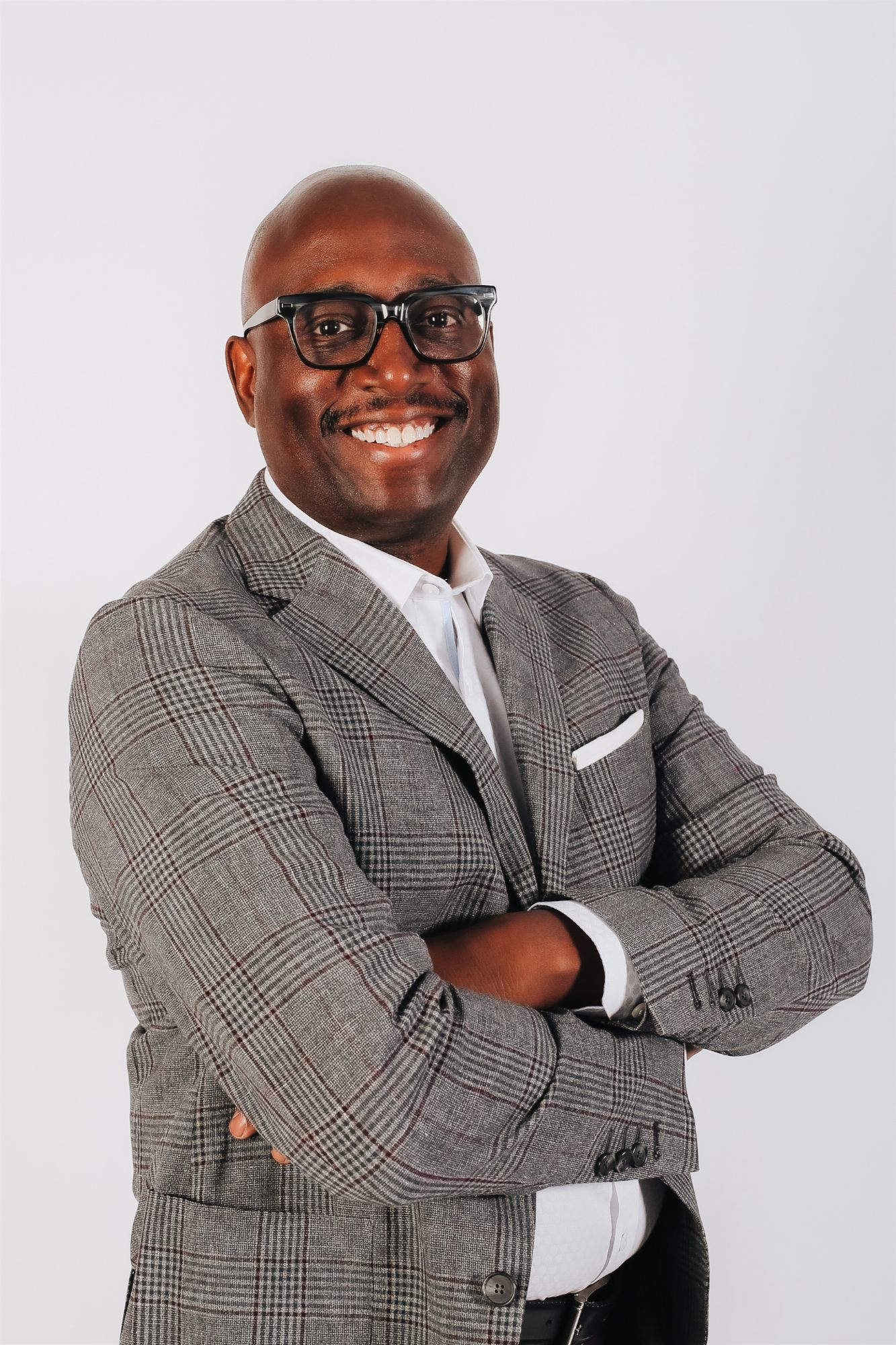 Howard Veal, real estate agent serving Greater Seattle and Puget Sound