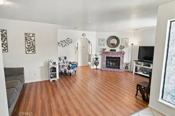 3458 Santa Barbara CT, Palmdale, CA 93550
